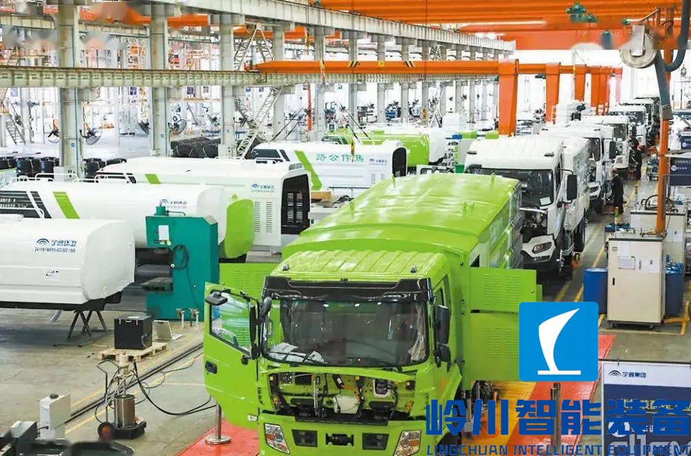 1668855709803309.jpg 环卫车2.webp.jpg